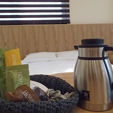 Meow G Cafe Hostel Kota Hualien Ruang foto