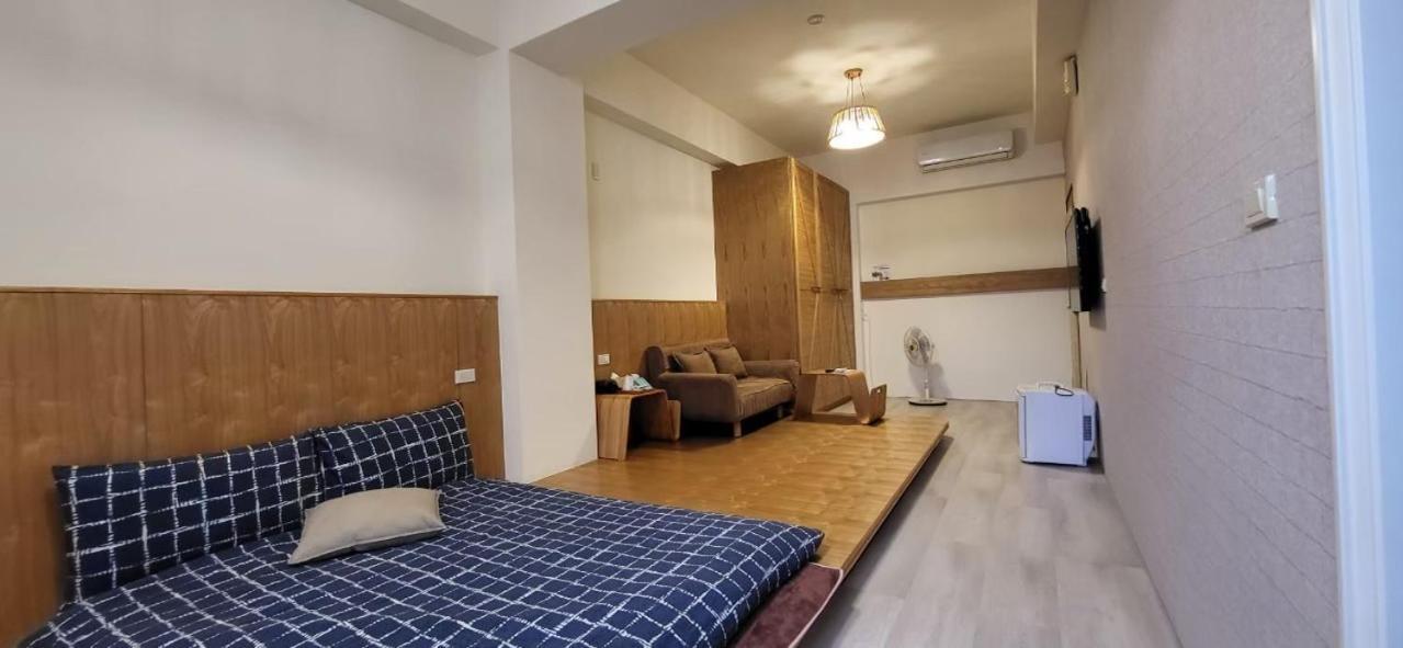 Meow G Cafe Hostel Kota Hualien Ruang foto