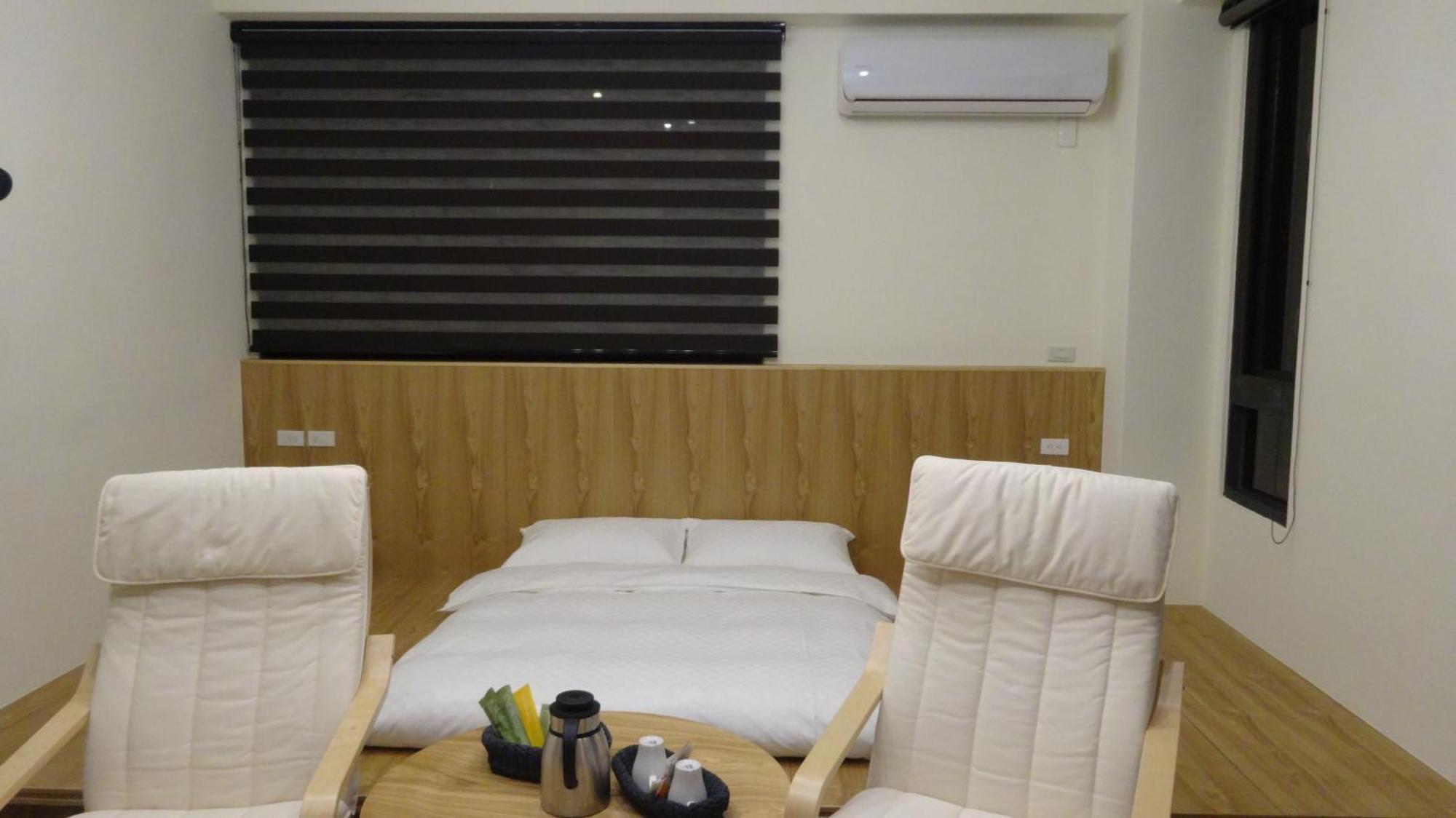 Meow G Cafe Hostel Kota Hualien Ruang foto