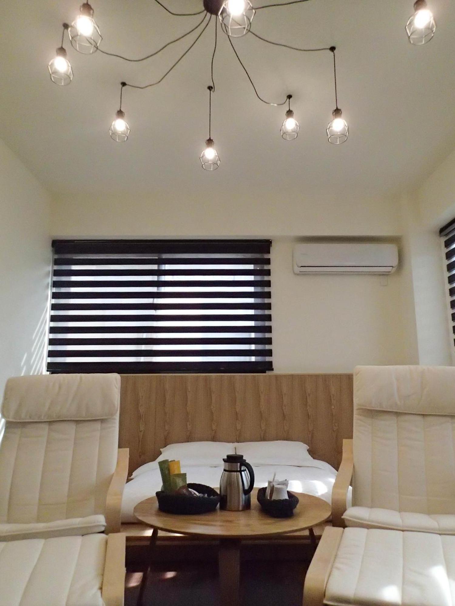Meow G Cafe Hostel Kota Hualien Ruang foto