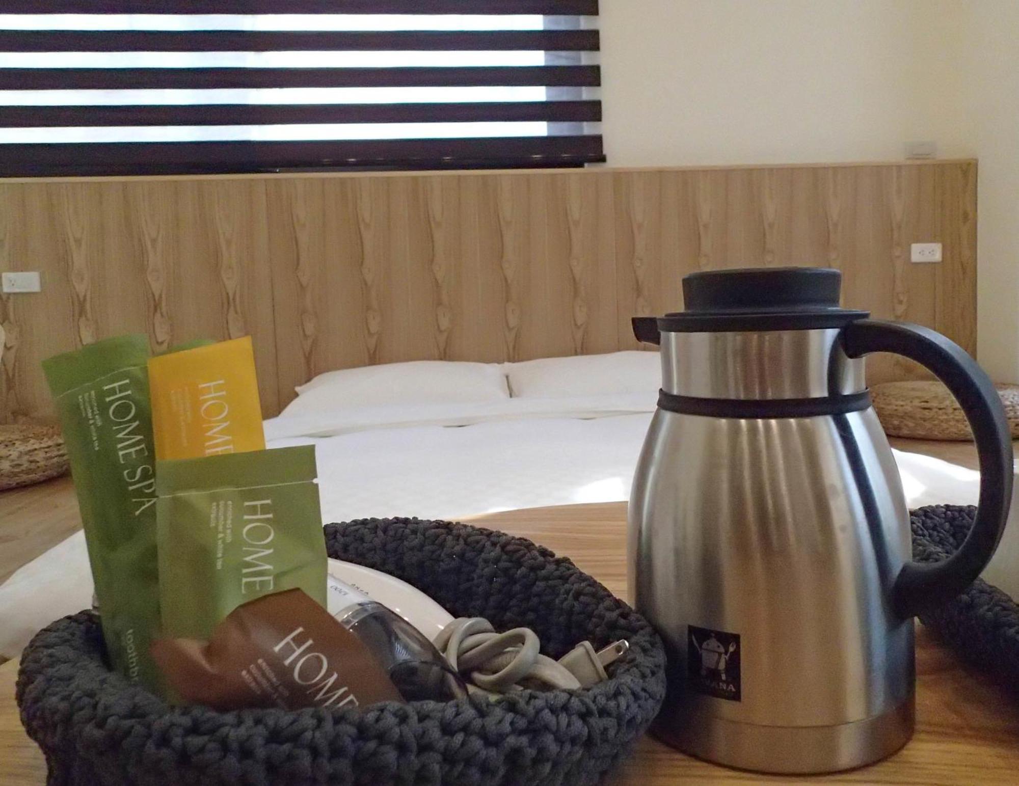 Meow G Cafe Hostel Kota Hualien Ruang foto